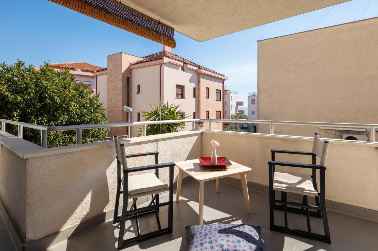 Modern Apt With Terrace 4 Min Walk To The Beach Split Buitenkant foto