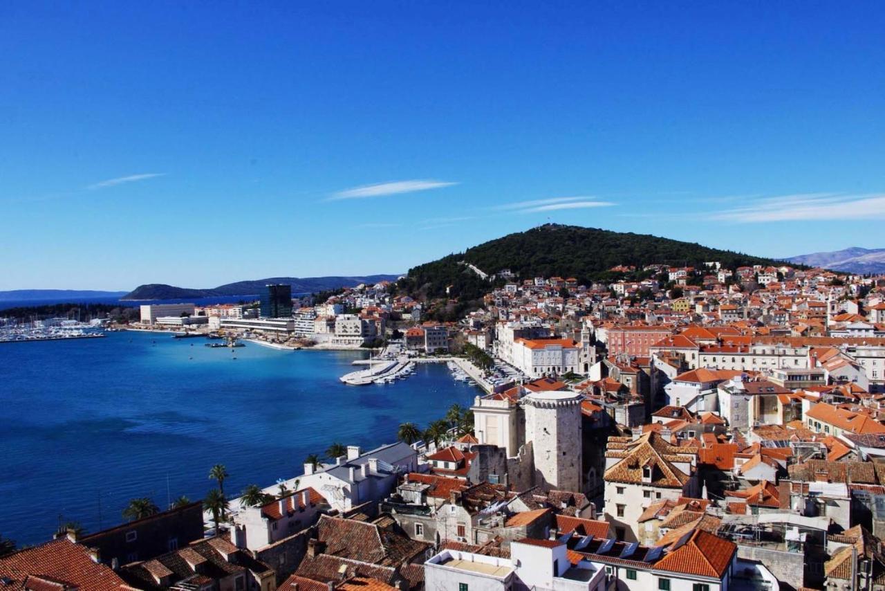 Modern Apt With Terrace 4 Min Walk To The Beach Split Buitenkant foto